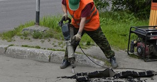 Демонтаж дорожных покрытий в Сафоново - асфальтовых и бетонных покрытий от Сварной-Сфн от 565 рублей