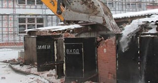 Снос гаража и вывоз мусора в Сафоново - Быстро и качественно от Сварной-Сфн от 2052 рублей