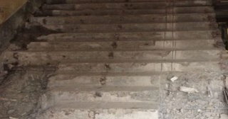 Демонтаж ступеней в Сафоново: гранитные, деревянные, ЖБ - расценка в смете от 308 руб.